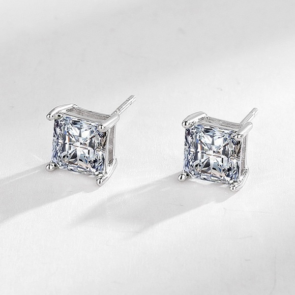 925 stamped silver diamonds earrings/ear studs - Picture 4 of 5
